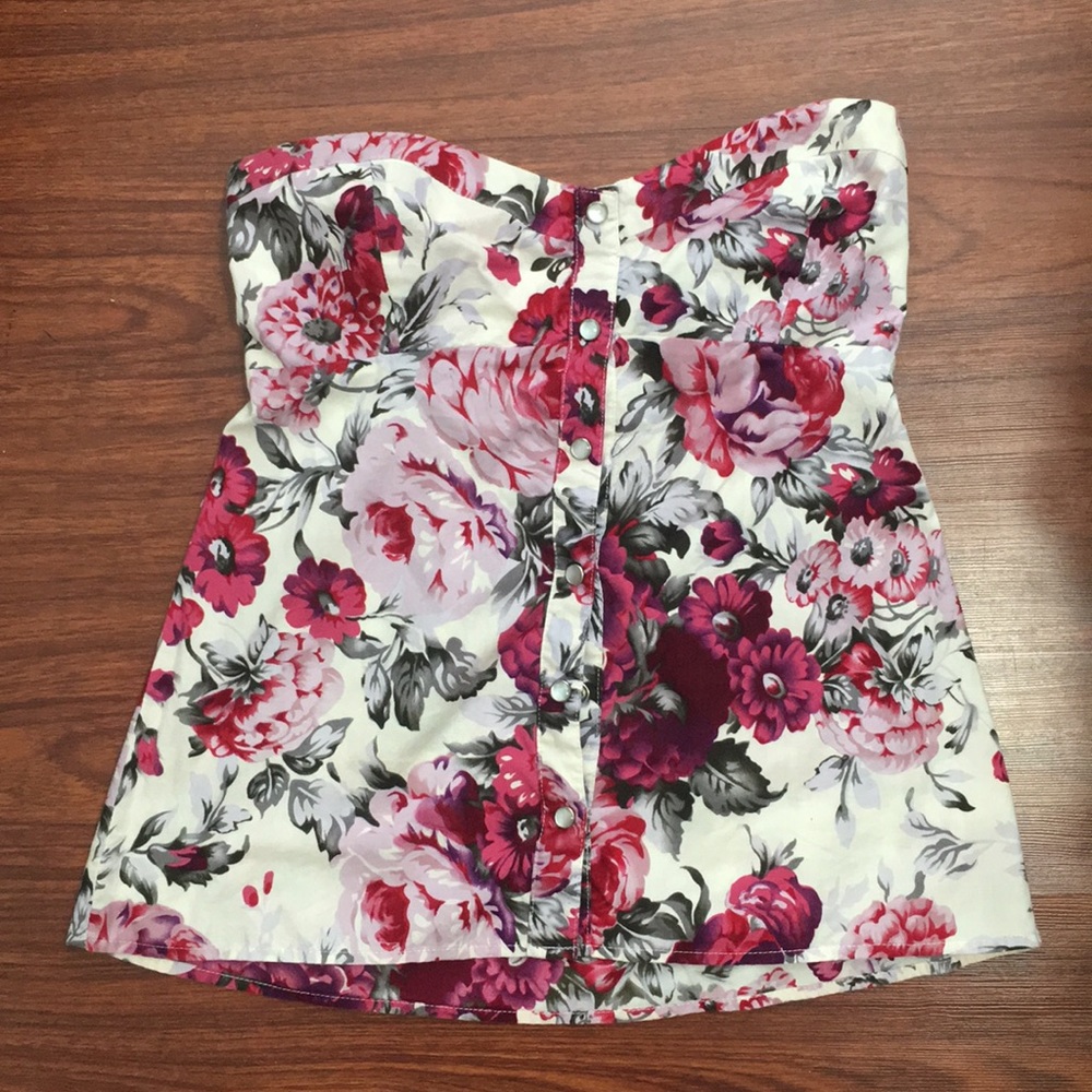 Strapless floral shirt